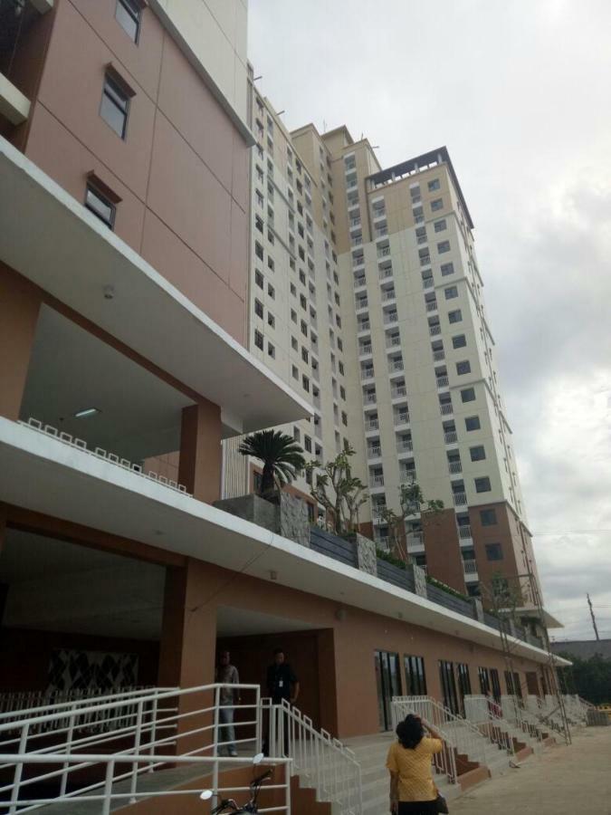 Betos Apartment Bekasi Exterior foto